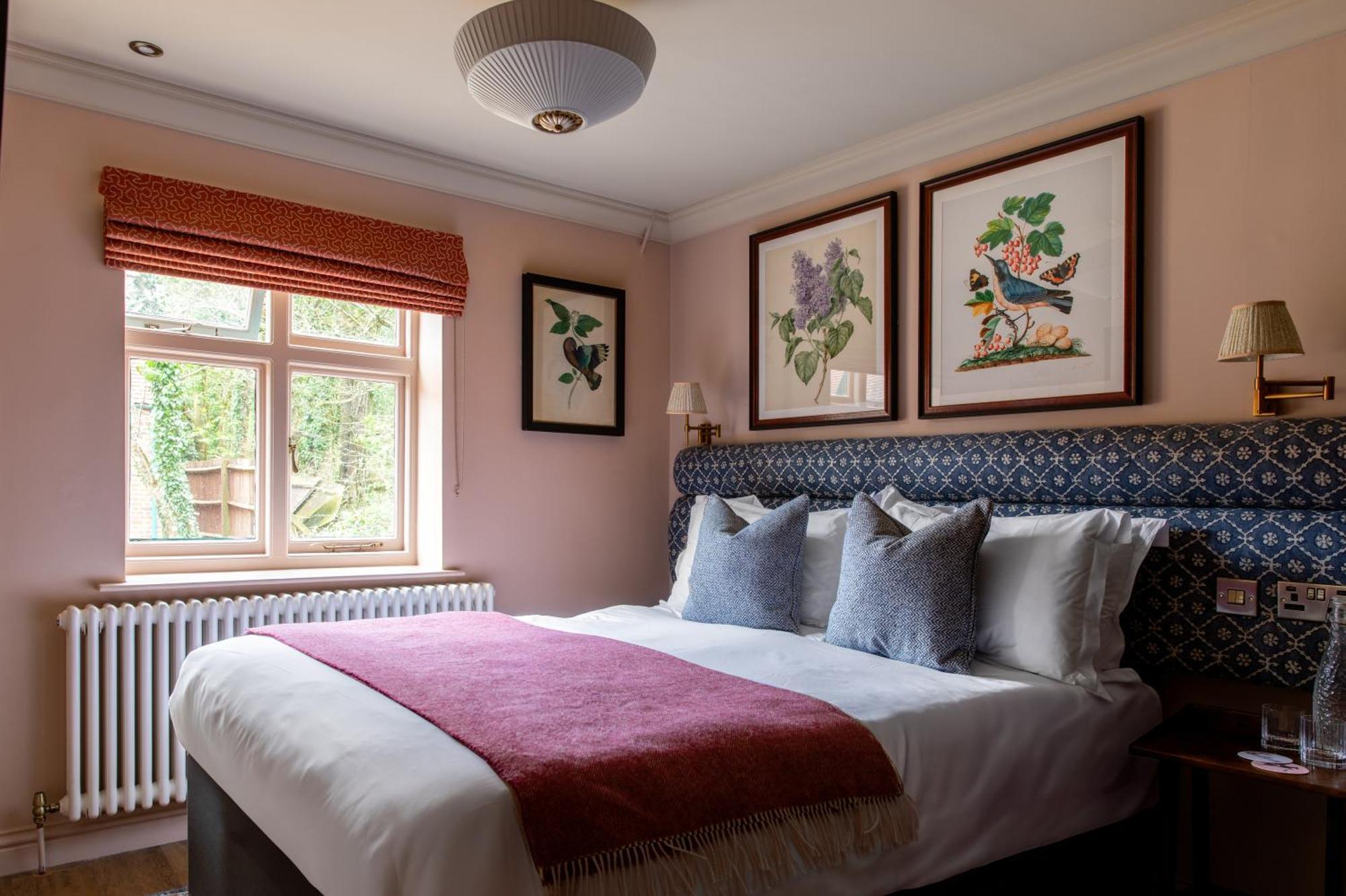 The Carnarvon Arms Hotel Newbury  Buitenkant foto