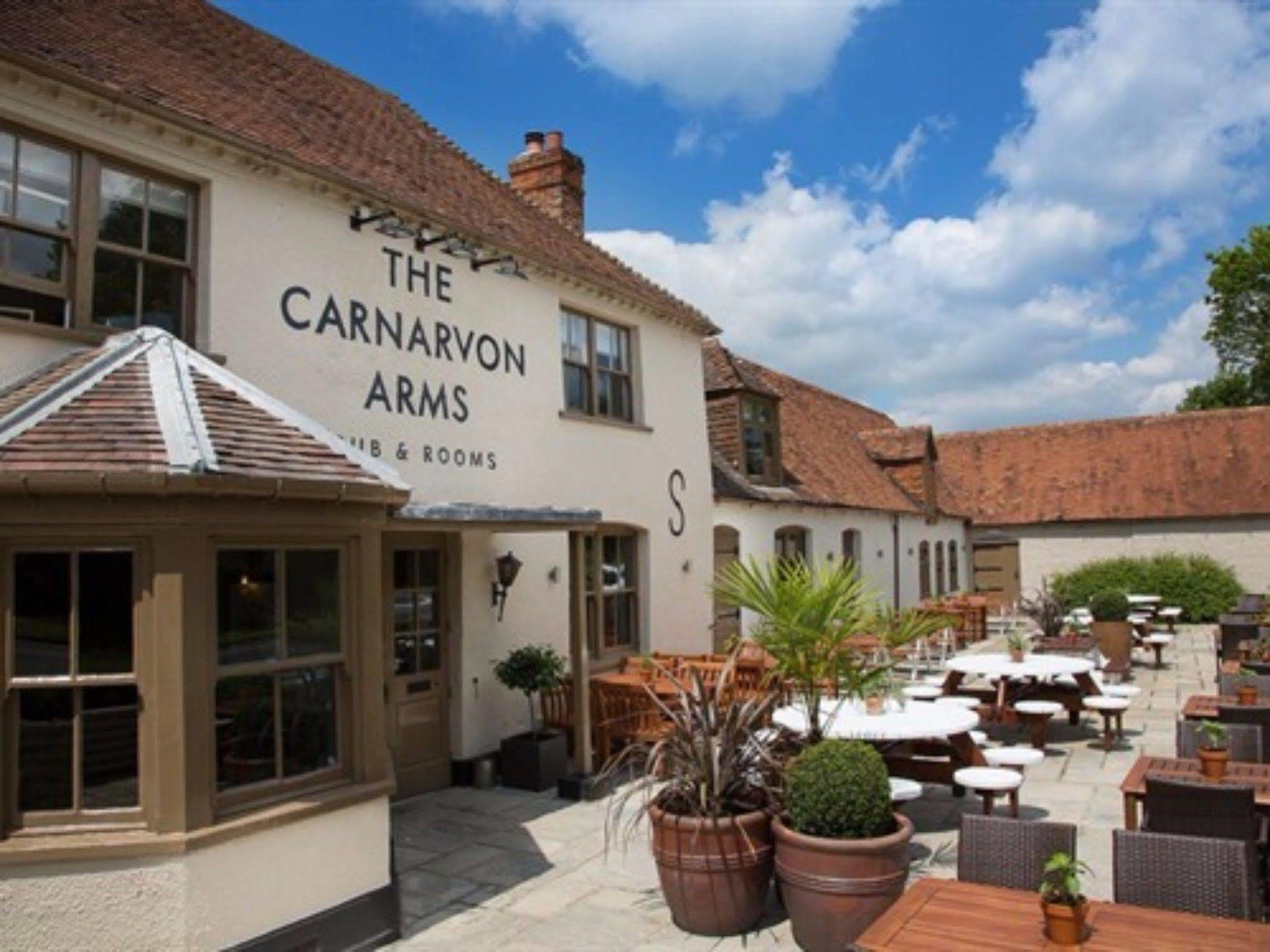 The Carnarvon Arms Hotel Newbury  Buitenkant foto