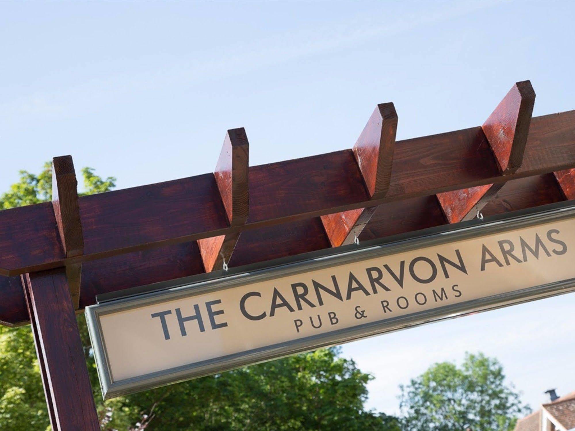 The Carnarvon Arms Hotel Newbury  Buitenkant foto